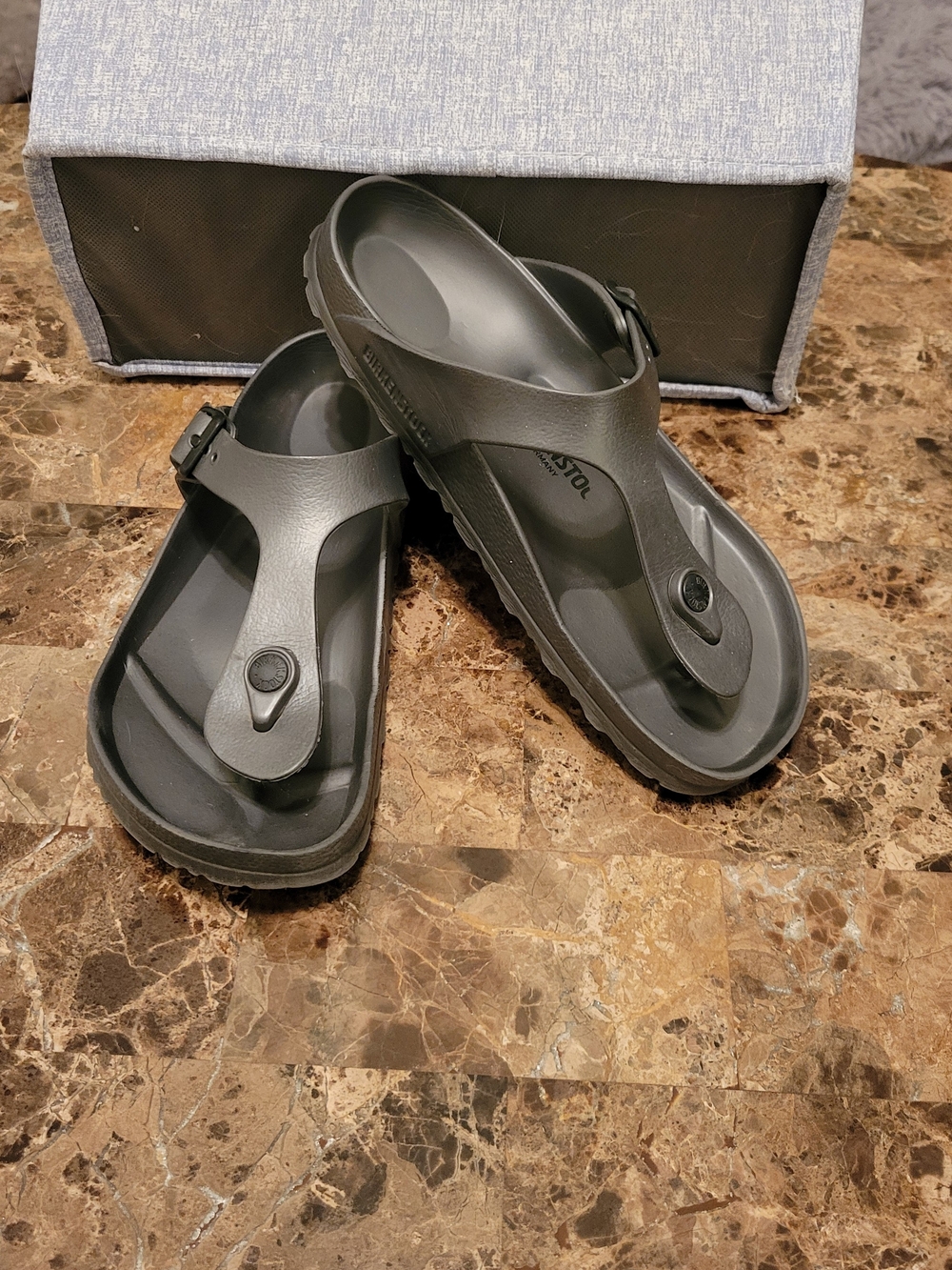 Birkenstock Women's Gray Thong Sandals - Matte Charcoal Footbed